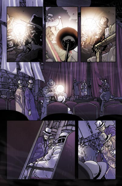 Tavola tratta da Spider-Man Noir Volume 2<br>disegni e colori di Carmine Di Giandomenico<br><i>(c) 2010 Panini Comics</i>