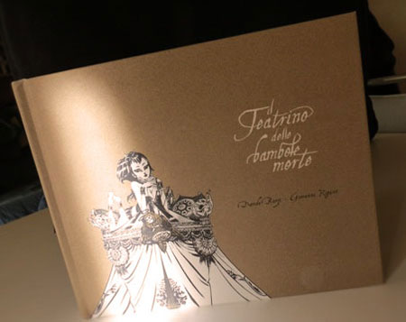 Il teatrino delle bambole morte - Cover<br><i>(c) 2013 Davide Barzi, Giovanni Rigano & Dr.Ink Edizioni</i>